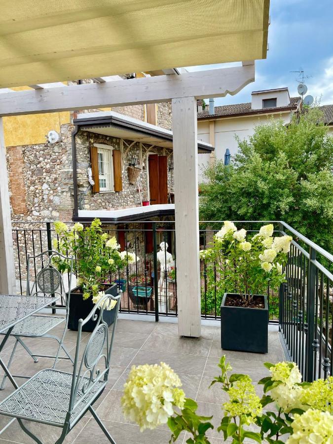Dimora Di Charme Peschiera Del Garda Lägenhet Exteriör bild
