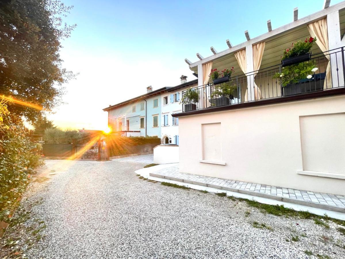 Dimora Di Charme Peschiera Del Garda Lägenhet Exteriör bild